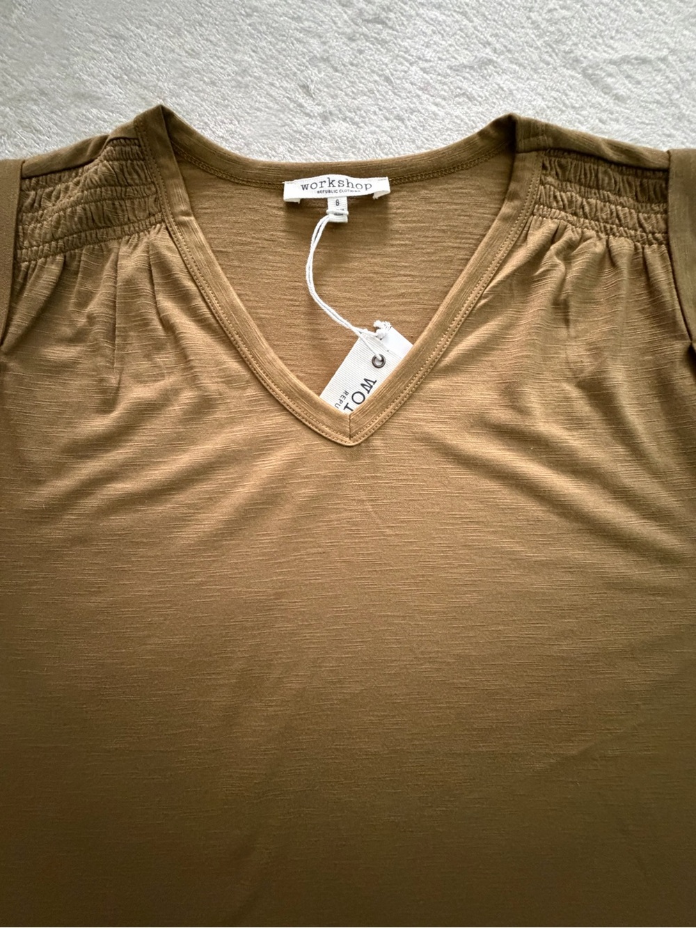 Workshop Republic Clothing NWT Sleeveless V-Neck Top in Olive Brown